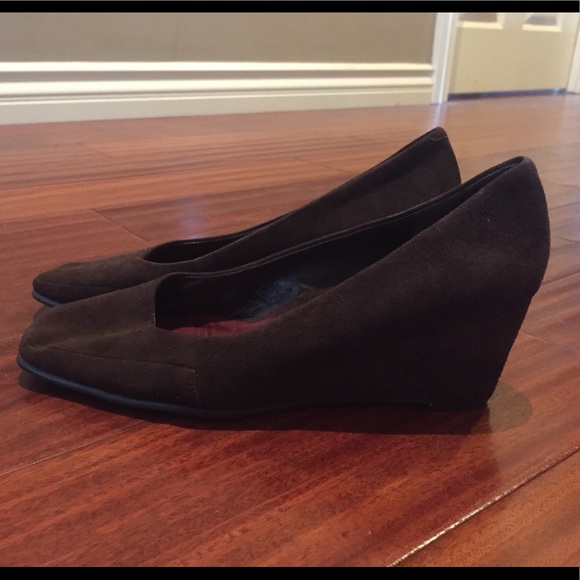 Comfortable Aerosol Shoes - Picture 6 of 7